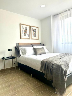 81L11 Loft Moderno para Parejas en exclusivo edificio, cerca al estadio